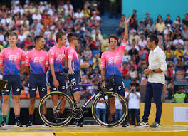 Embed responsive play sound remove logo. Rigoberto Uran S Unlikely Path To Superstardom Velonews Com