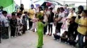 Struktur kurikulum disusun berdasarkan kompetensi lulusan dengan ketentuan seperti dibawah ini Pertandingan Pakaian Beragam Kanak Kanak By Rose84ina