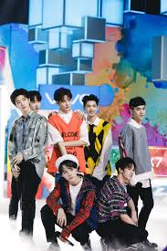 Pin By Kpop On Vav Happy Camp Yuehua Entertainment Justin Huang