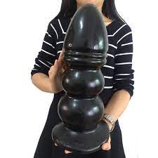 Huge butplugs