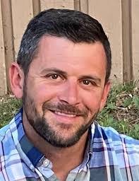 Daniel Straub's Instagram, Twitter & Facebook