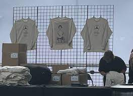 Kanye west concert merch jesus is king. Pmxjnwuby9aerm