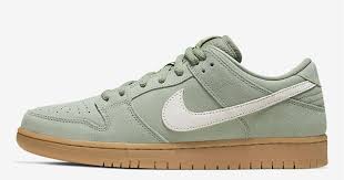 Nike Sb Dunk Low Island Green Bq6817 300 Sneakernews Com Nike Sb Dunks Nike Sb Mens Vans Shoes
