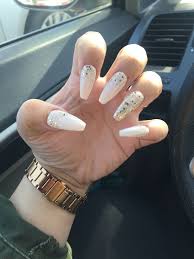 It's classy and attractive at the same time. Glitter Ombre Coffin Nails Ombre Nails Glitter Coffin Nails Glitter Acrylic Nails Coffin Ombre