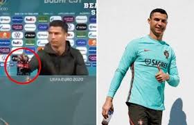 Portekiz'in dünya yıldızı futbolcusu cristiano ronaldo, macaristan ile oynayacakları maç öncesinde teknik direktörüyle birlikte basın toplantısına çıktı. T8ndlc0mwzf9rm