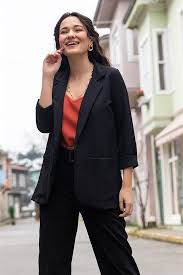 Kadin Ceket Modelleri Ve Cesitleri Deniz Butik Kadin Ceketleri Kadin Stil