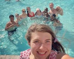 Karla Carr's Instagram, Twitter & Facebook