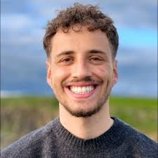 I am proud to announce that next March 1st I will start my phd in  immunology in Jose Regueiro's group at the Complutense University of  Madrid.