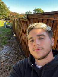 House wash and driveway cleaning service offered