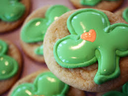 My easy royal icing recipe does not use lemon juice, cream of tartar or glycerin and it still works perfectly! How To Work With Royal Icing Kitchn