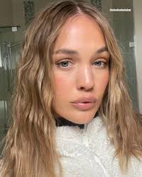 Nicole Abela Hair Stylist & Makeup Artist