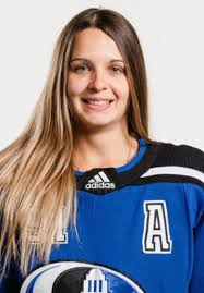 KELLY-ANN NADEAU INVITÉE AU CAMP D'ENTRAINEMENT DE LA VICTOIRE (CL)