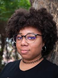 Biography author matching "mercedes" (Sorted by Popularity Ascending)