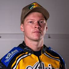 Josh Macdonald (@chunk259)