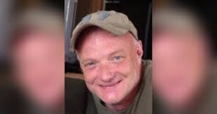 Wayne Minton's Instagram, Twitter & Facebook