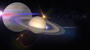 Saturne est au dessus de jupiter, même s'il a une énergie qui paraît plus lente. Dyvwxwcny47b7m