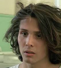 Non sono né carne, né pesce": l'identità non binaria rivelata da Mery nel  1989, quando certi temi erano ancora più un tabù di oggi (Mery per sempre)