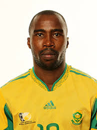 We did not find results for: Siyabonga Nomvethe House And Cars Veteran Striker Siyabonga Nomvethe Hangs Up His Boots