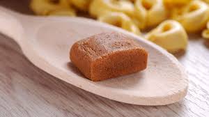 The recommended equivalent measure is to dissolve 1 bouillon cube (or 1 teaspoon of bouillon granules) in 8 ounces of boiling water for every 1 cup of broth.place 1 bouillon cube in to the pot for each and every glass of boiling drinking water. Are Bouillon Cubes Vegan Can Vegans Use Bouillon Cubes Can Vegans Eat