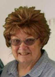 Loretta Wolfe's Instagram, Twitter & Facebook