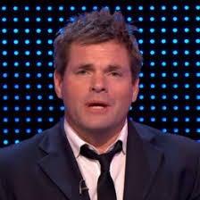 Bradley Walsh :: TV :: The Celebrity Chase