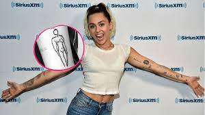 Wonder what tattoo she is losing? Zuwachs In Der Tattoo Sammlung Von Sangerin Miley Cyrus Promiflash De