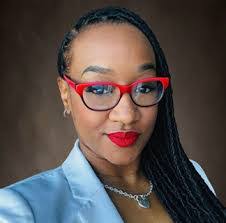 Angie Kinnard's Instagram, Twitter & Facebook