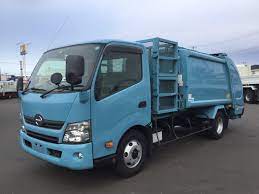 2015 hino dutro garbage truck 6 0 tkg xzu710m trucks trucks for sale garbage truck