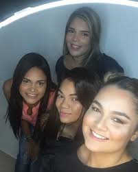Pasamos Una Tarde Increible Con Estas Preciosas Ninas Ayer En Taller De Automaquillaje Grupal Recuerda Agendar Con Tiempo El Tuyo Yosoyalena Valledupar A In 2020