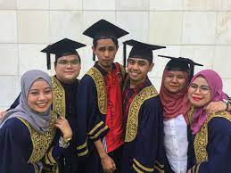 Maybe you would like to learn more about one of these? Istiadat Konvokesyen Uitm Ke 86 My 3rd Convocation Mysara Newrie