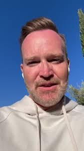 Matthew Maines's Instagram, Twitter & Facebook