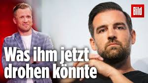 Christoph metzelder was born on november 5, 1980 in haltern am see, germany as christoph tobias metzelder. Kinderporno Ermittlungen Gegen Metzelder Passiert Das Was Pocher Fordert Bundesverdienstkreuz Youtube