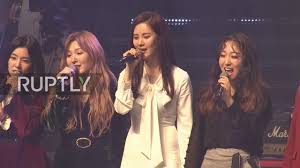 North Korea Kim Jong Un Attends Pyongyang S First K Pop Gig In 13 Years Youtube