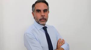En riesgo youtubers independientes colombia medios tradicionales se apoderan de redes y plataformas. Armando Benedetti Colombiacheck