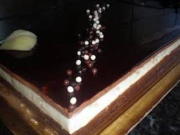 La Meilleure Recette De Bavarois Poire Chocolat L Essayer C Est L Adopter 4 6 5 24 Votes 38 Commentai Poire Au Chocolat Bavarois Poire Chocolat Chocolat