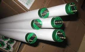 The environmental protection agency (epa) recommends that consumers looking to dispose of fluorescent bulbs avail themselves of the recycling programs in their local area. How To Recycle Fluorescent Bulbs