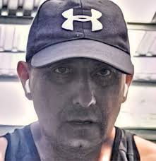 El Nayiliber 🇸🇻 على X: "Diputados @ChrisGuevaraG y @MarcelaPinedaSV, una  fuente anónima nos hizo llegar esta información que supuestamente pertenece  al abogado misógino y mentiroso que los ataco ⬇️⬇️⬇️ nombre completo:  Francisco