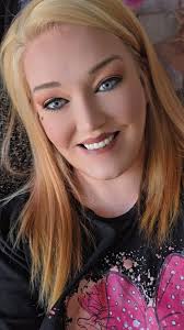 We have been in a program together from the Start and we are both 11 months  clean and sober 😊😊😊... Wishing you all a Happy Christmas and an even  better New year