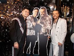 Dava, филипп киркоров — ролекс 02:19. Kadry S Prezentacii Klipa Kirkorova I Davy Ekspress Gazeta