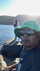 What are the best times, baits, and potential catches for fishing at Second  Valley or Rapid Bay?