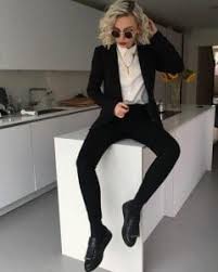 But it's 2020 and prom suits for girls are definitely a thing. Ø­Ø¯Ø¯ ØªØ±ØµÙŠØ¹ Ù…Ø³Ø§ÙØ© Prom Dress Ideas For Tomboys Psidiagnosticins Com