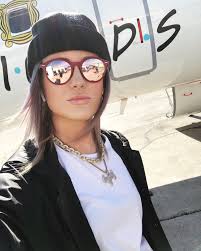 Jayne Gray (@JayneGrayMusic) • Facebook