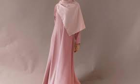 Ada banyak merk baju warna peach untuk pria yang bagus, seperti. 10 Gambar Baju Warna Peach Cocok Dengan Jilbab Warna Apa Jejakpiknik Com