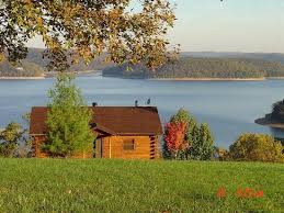 Eureka springs, arkansas area of beaver lake abounds with opportunities for recreation, relaxation and entertainment. Mountain Top Cabin 5 Picture Of Lake Shore Cabins On Beaver Lake Eureka Springs Tripadvisor