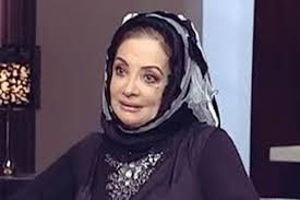 وارتدت الحجاب والنقاب لفترة واعتزلت الأضواء منذ ذلك الوقت. ØªØ¹Ù„ÙŠÙ‚ Ù…ÙØ§Ø¬ÙŠØ¡ Ù…Ù† ÙÙ†Ø§Ù† Ø´Ù‡ÙŠØ± Ø¹Ù„Ù‰ Ø®Ù„Ø¹ ÙˆØ§Ù„Ø¯ØªÙ‡ Ø§Ù„ÙÙ†Ø§Ù†Ø© Ù„Ù„Ø­Ø¬Ø§Ø¨ Ø§Ù„Ù…ØµØ±ÙŠÙˆÙ†