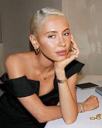 Lights, camera, magic. Iris Law wears a suite of Sculpted Cable jewelry