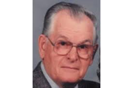 Lyle Hoff Obituary (1921