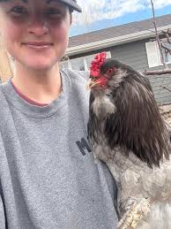 Well hello ladies! Anna age 53 size 8 💪 Amazonian in size and nature. So  happy to have found a tribe I can relate to! I've lived a solo life for 12