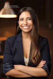 Jan 22, 2020 · last year i spent a bunch of money on a redesign, marketing course, and new headshots. 52 Women S Business Casual Looks Ideas Womens Business Casual Personal Branding Photoshoot Branding Photoshoot