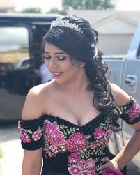 Learning how to make a perfect quinceanera hairstyle is not very easy. Cute Quinceanera Hairstyles With Crown Od9jastyles